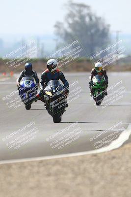 media/Sep-20-2025-TrackDaz (Sat) [[27f0cde673]]/B Group/220pm (Turn 9)/